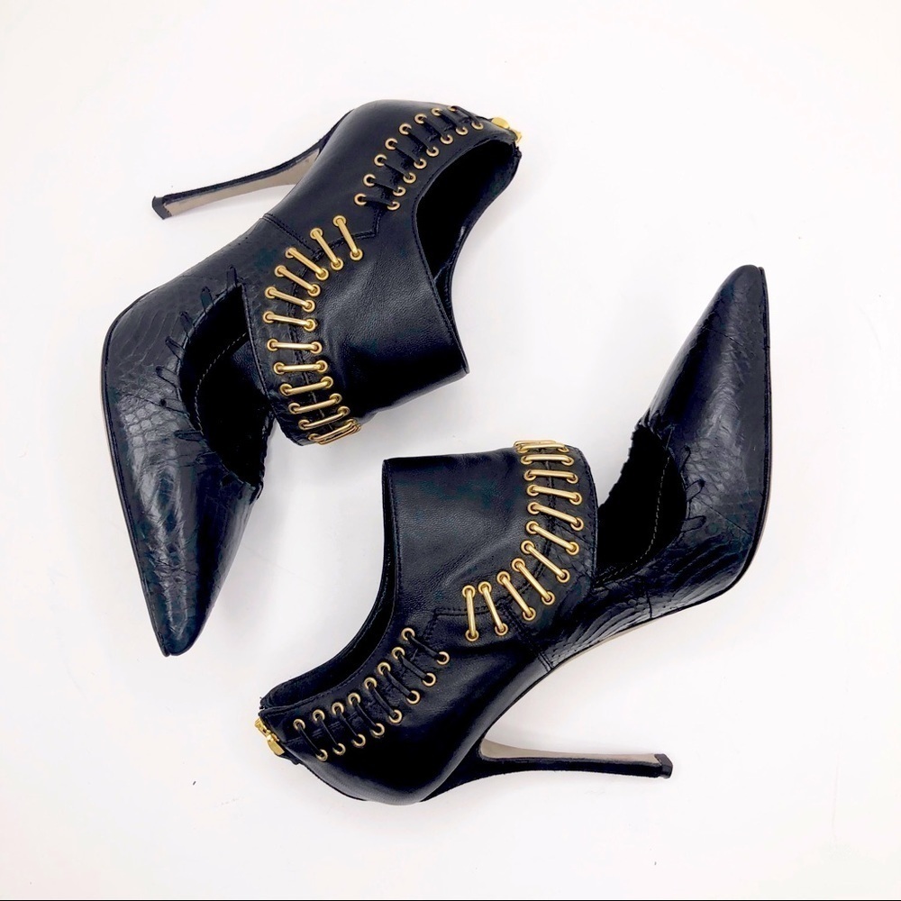 SERGIO Rossi Black leather studded accent pumps